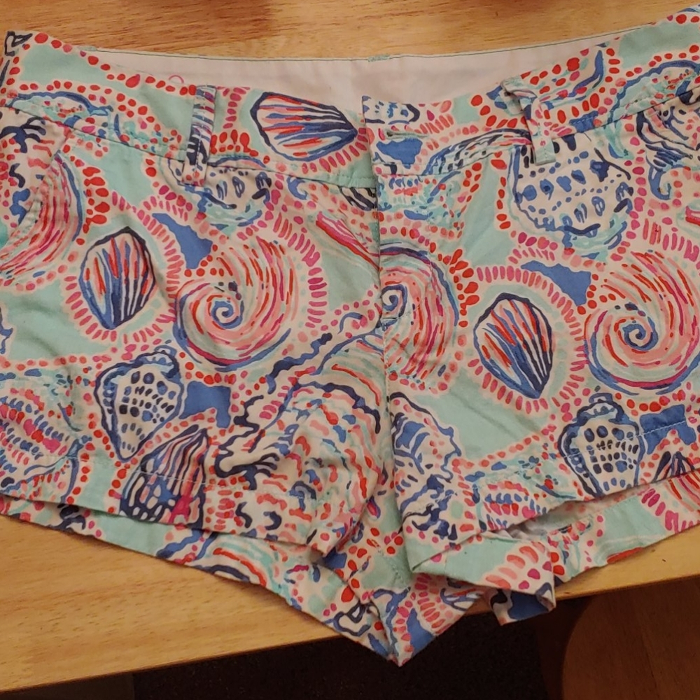 Lilly Pulitzer Walsh Seashell Shorts